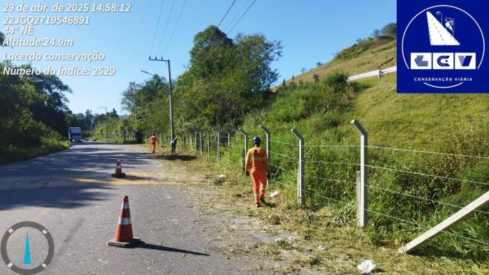 IMPLANTAÇÃO DE CERCA-Obra Arteris Litoral Sul